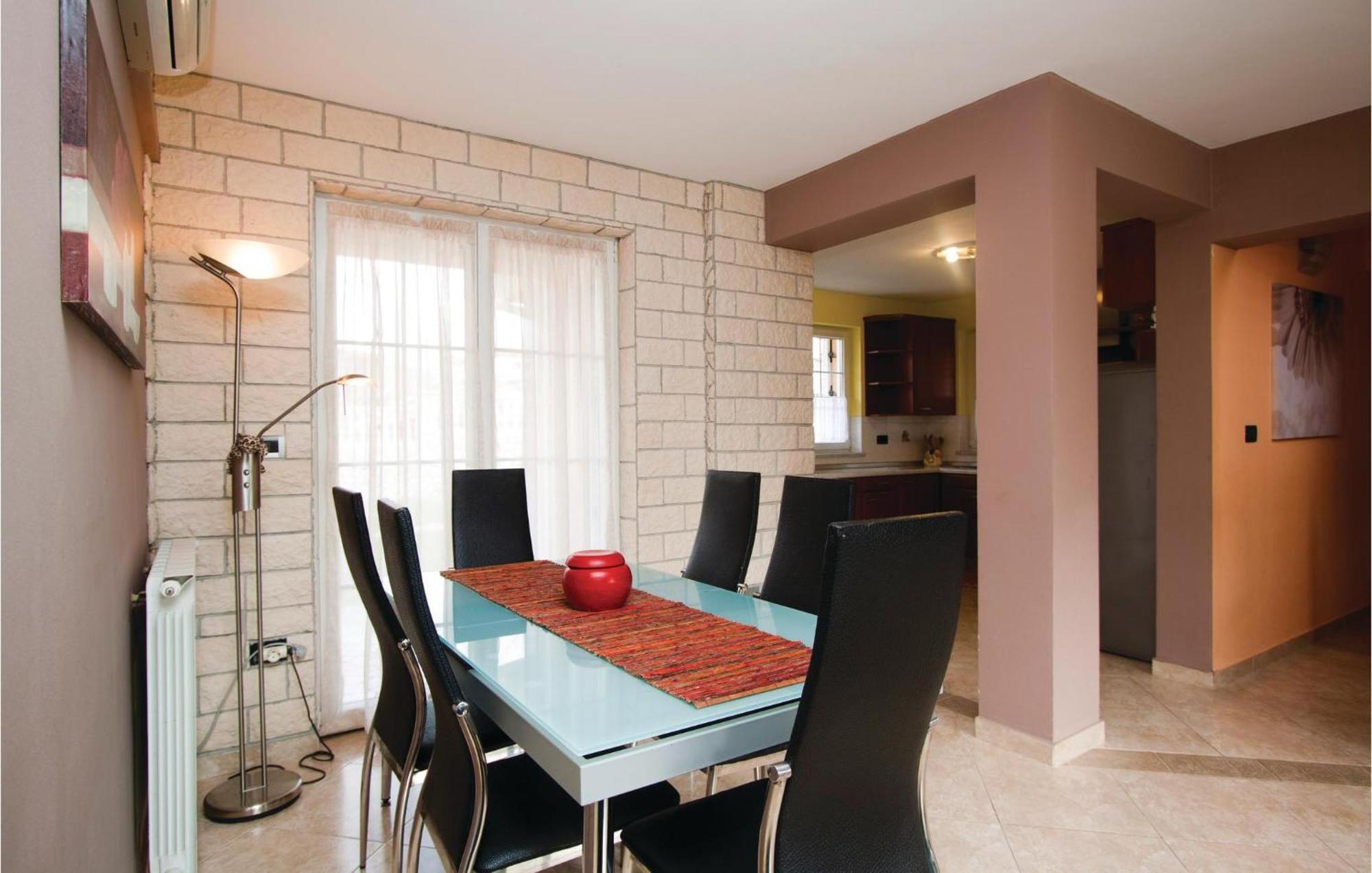 Gorgeous Home In Labin With Outdoor Swimming Pool Eksteriør bilde